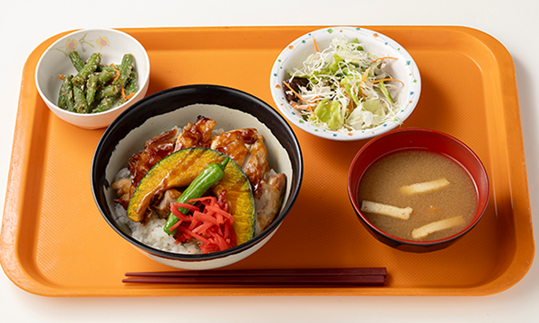 社員食堂の様子2